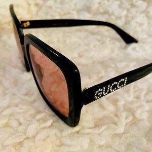 Authentic Studded Gucci Sunglasses (Unisex)